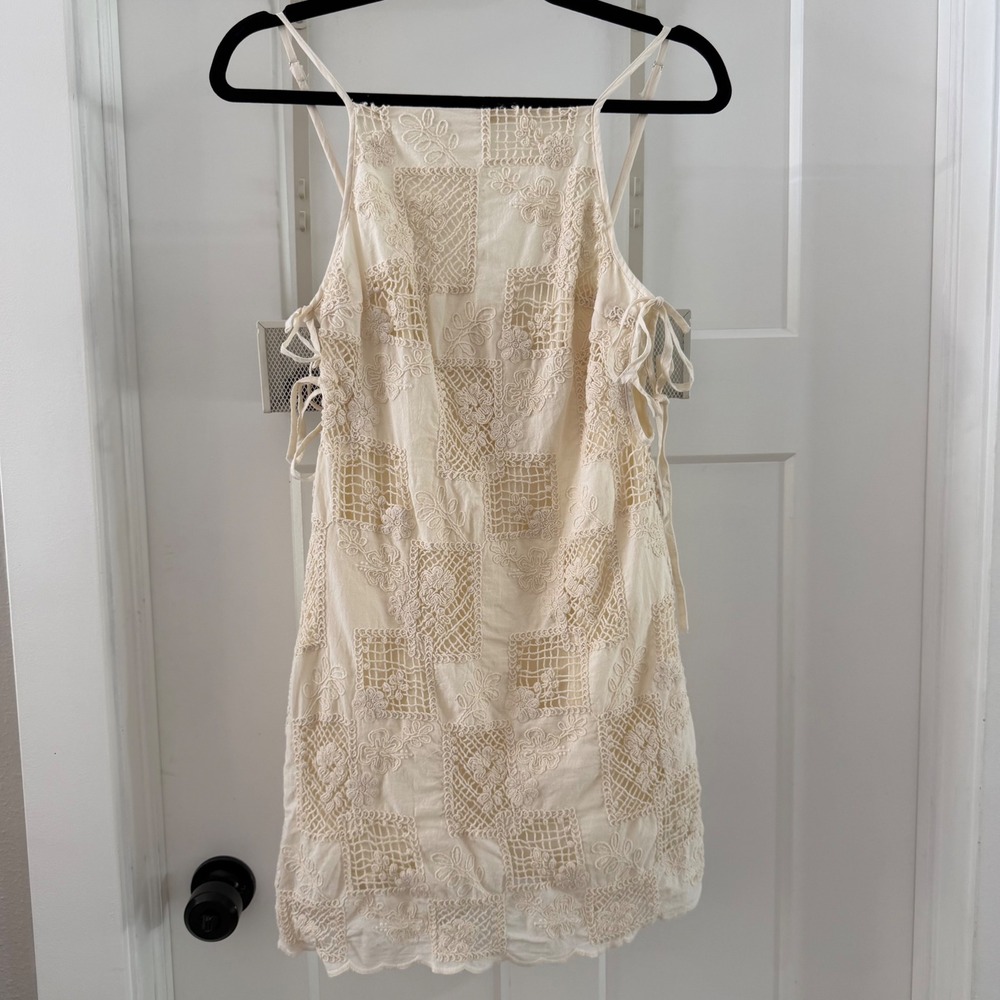 ASTR Samira Embroidered Lace Mini Dress Cream Boho S Bridal Cottagecore Patchwrk
